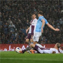 Manchester City 4 Aston Villa 0 - match report
